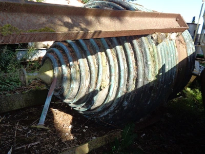 2050 L S/S Half Coiled Enclosed Vessel
