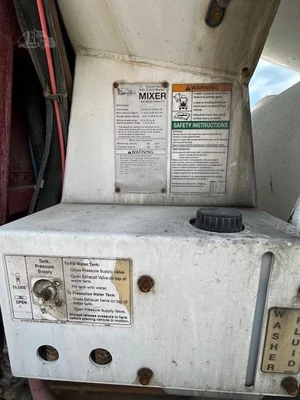 Used 2017 OSHKOSH S2346 Cement Mixers Florida US | Big D Heavy Equipment #1557020