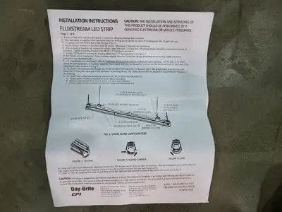 NEW DAY-BRITE FSS470L840-UNV