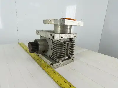 GUEL 409000/8.00 Type AE090/L Worm Gear Reducer 8:1 Ratio