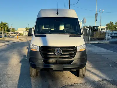Used 2024 MERCEDES-BENZ 2500 Vans Florida US | Truck and Van Outlet #1509211
