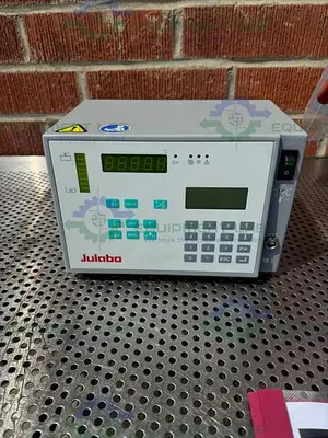USED JULABO HT30 HIGH TEMPERATURE CIRCULATOR FORTE HT  +70 TO +400 °C W/ VACUUM PUMP