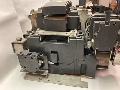 USED GE 600VAC 270A