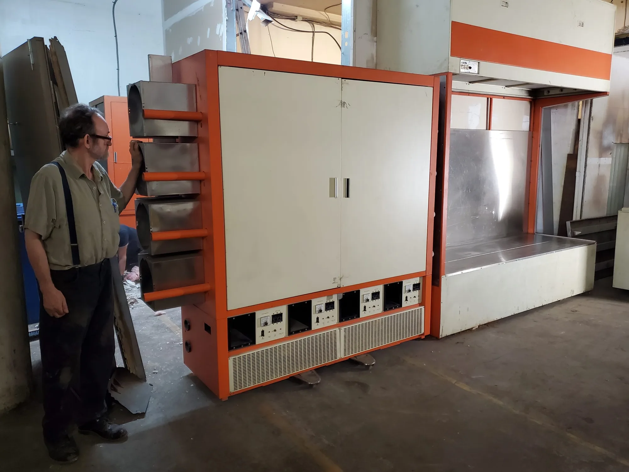 Used IAS (Integrated Air Systems) 4-Tube Gas Diffusion Furnace Tube Type Furnaces Quebec CA | Machineco #1256420