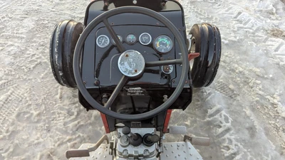 USED MASSEY FERGUSON 275