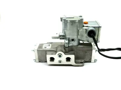 NEW PARKER L7053Z10253 SINGLE SOLENOID VALVE 1/2" K065Z03553