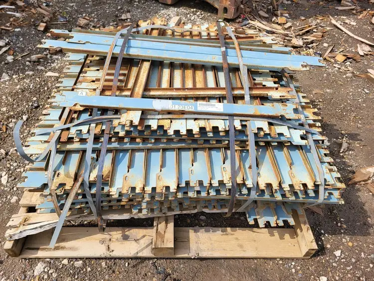 Used E-Z RECT _UNKNOWN_ Racks/Shelving British Columbia CA | Lenmark #268158