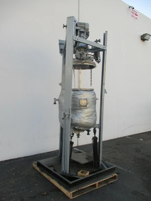 Pfaudler, Stainless jacketed reactor, 85 psi @ 350°, National Board # 35716