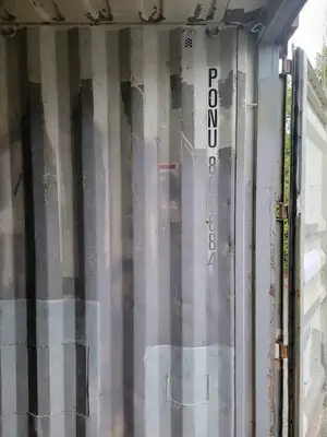 40 ft High-Cube Shipping Container - PONU8098840
