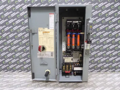 Square D 8538SCG14V81F4T Fusible Combination Starter NEMA 1 30 A 575V Used
