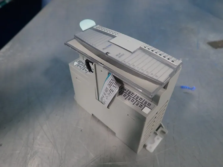 New | in-Stock ALLEN BRADLEY 1762OW16 PLC Input & Output Ohio US | HGR 24 #864230