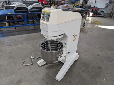 USED 2001 FELINO BT60EVS