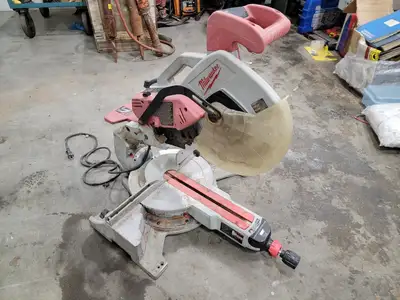 USED MILWAUKEE 6955-20