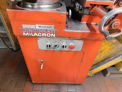 USED 1980 Cincinnati-Milacron MT, MONOSET, 1980, ENORMOUS TOOLING PACKAGE