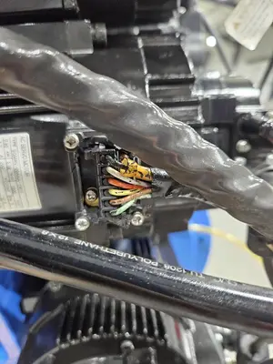 USED YASKAWA MOTOMAN MH50-II