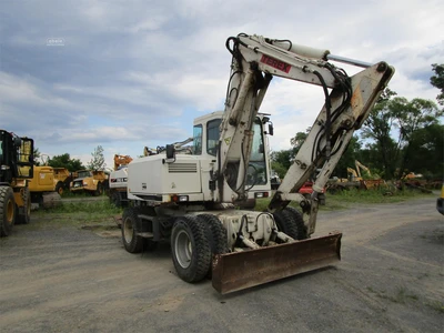 Used 2002 SCHAEFF HML41 Wheel Excavators | Abele Tractor #1342867