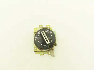 Fuji Electric N-13A-Q-00905 Rotary Operating Handle Breaker Switch Lot of 3