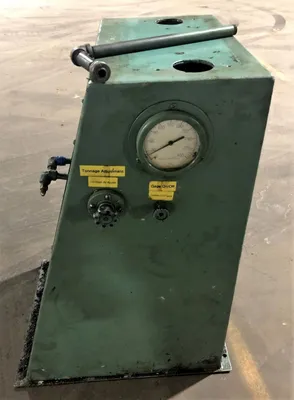 USED CLIFTON A-1461