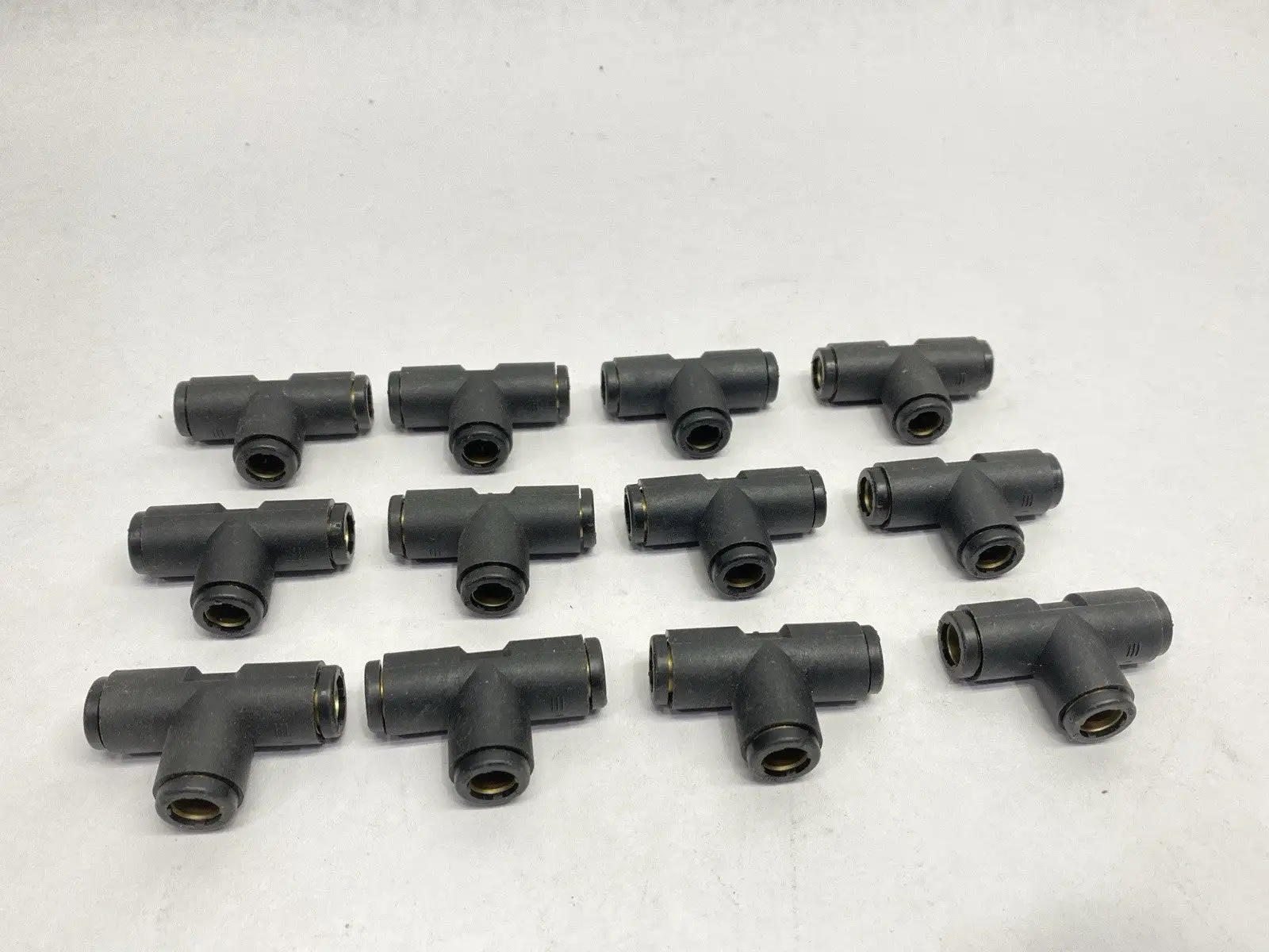 USED LEGRIS PNEUMATIC PUSH-IN FITTING TEE 6MM OD LOT OF 12