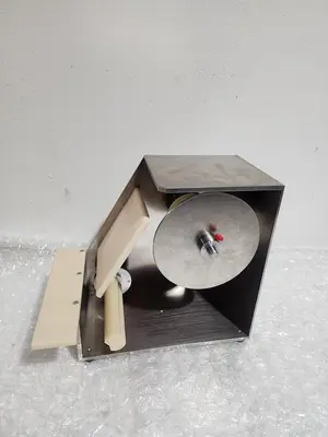 WORLD WIDE ACQUISITION AND SALES TAPE DISPENSER 06-333-HIT