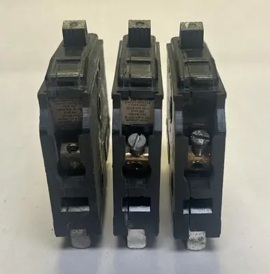 USED SQUARE D QO120