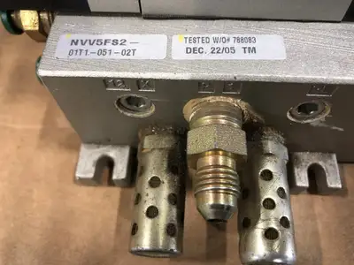 USED SMC NVV5FS2-01T1-051-02T, NVFS2200-3FZ