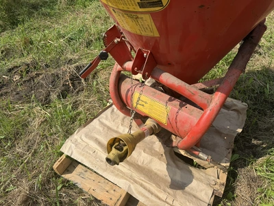 Used _UNKNOWN_ _UNKNOWN_ Broadcast Spreaders Michigan US | Miedema Asset Management Group #1443319