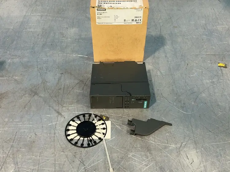 New | in-Stock SIEMENS 6ES7 1534AA010XB0 PLC Expansion Units Ohio US | HGR 24 #1357451