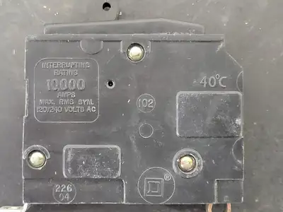 USED SQUARE D QOB120