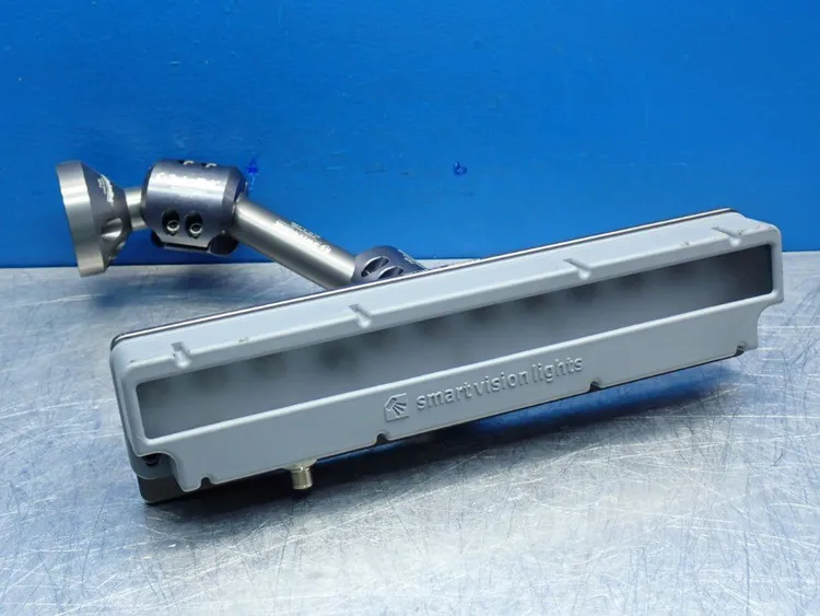 Used SMART VISION LIGHTS LC300625 Lighting | HGR 24 #737201