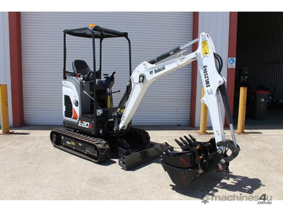 USED 2023 Bobcat E20