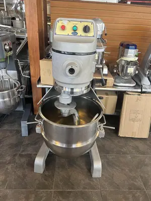 Used GLOBE SP60P-3 Planetary Mixers Florida US | BAM Discount Restaurant Equipment #1415429