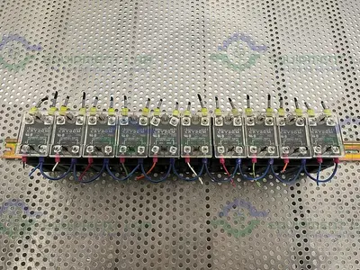 USED LOT OF 10 - CRYDOM HD4850-5972 SOLID STATE RELAY W/ HEAT SINK