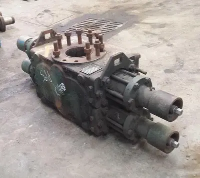 USED SHAFFER 7 1/16" 3M DOUBLE RAM BOP