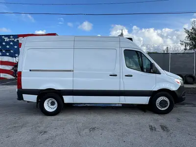 Used 2019 FREIGHTLINER SPRINTER 3500 Tractors & Trailers Florida US | Truck and Van Outlet #1506260
