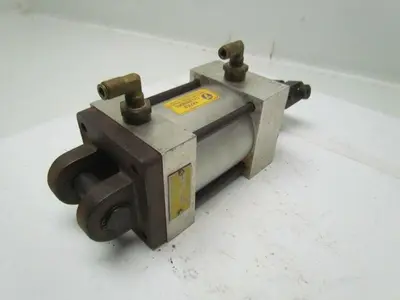 Used YATES _UNKNOWN_ Pneumatic Cylinders | Arrow Industrial #612480