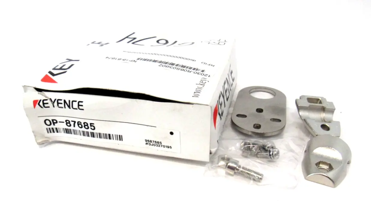 NEW KEYENCE OP-87685 BRACKET KIT OP87685
