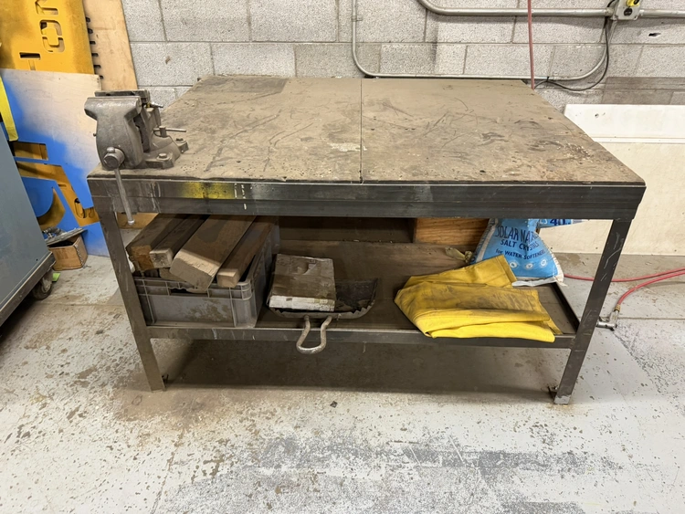 Used _UNKNOWN_ _UNKNOWN_ Work Benches Michigan US | Miedema Asset Management Group #1143681