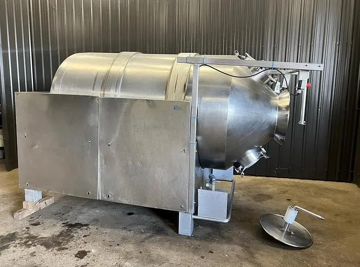 Used Lutetia Type 40 Vacuum Tumbler, 2200 Kg