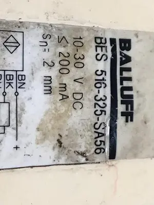USED BALLUFF BES 516-325-SA56
