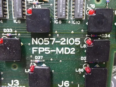 Mitsubishi N057-2105 FP5-MD2 Mazak Keyboard Board Used