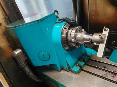 SCHNEEBERGER 5-axis CNC Universal Tool Sharpener, in very good working condition, visible under power