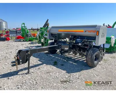 Used CRUSTBUSTER _UNKNOWN_ No-Till Drills Iowa US | Keast Enterprises #1360222