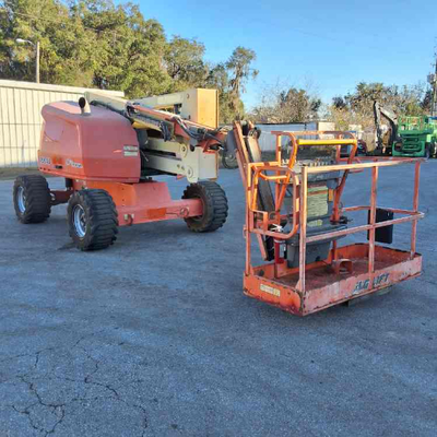 USED 2017 JLG 450AJ