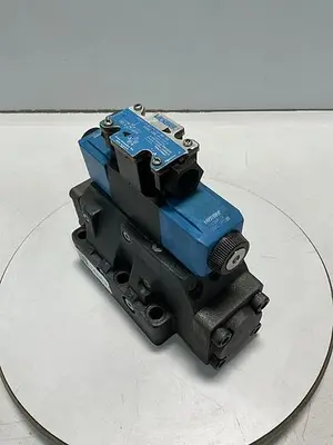 USED VICKERS DG4V-3-6C-M-FW-B6-60