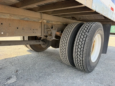 Used 2005 INTERNATIONAL 4300 SBA4X2 Box trucks Indiana US | Miedema Asset Management Group #1414578
