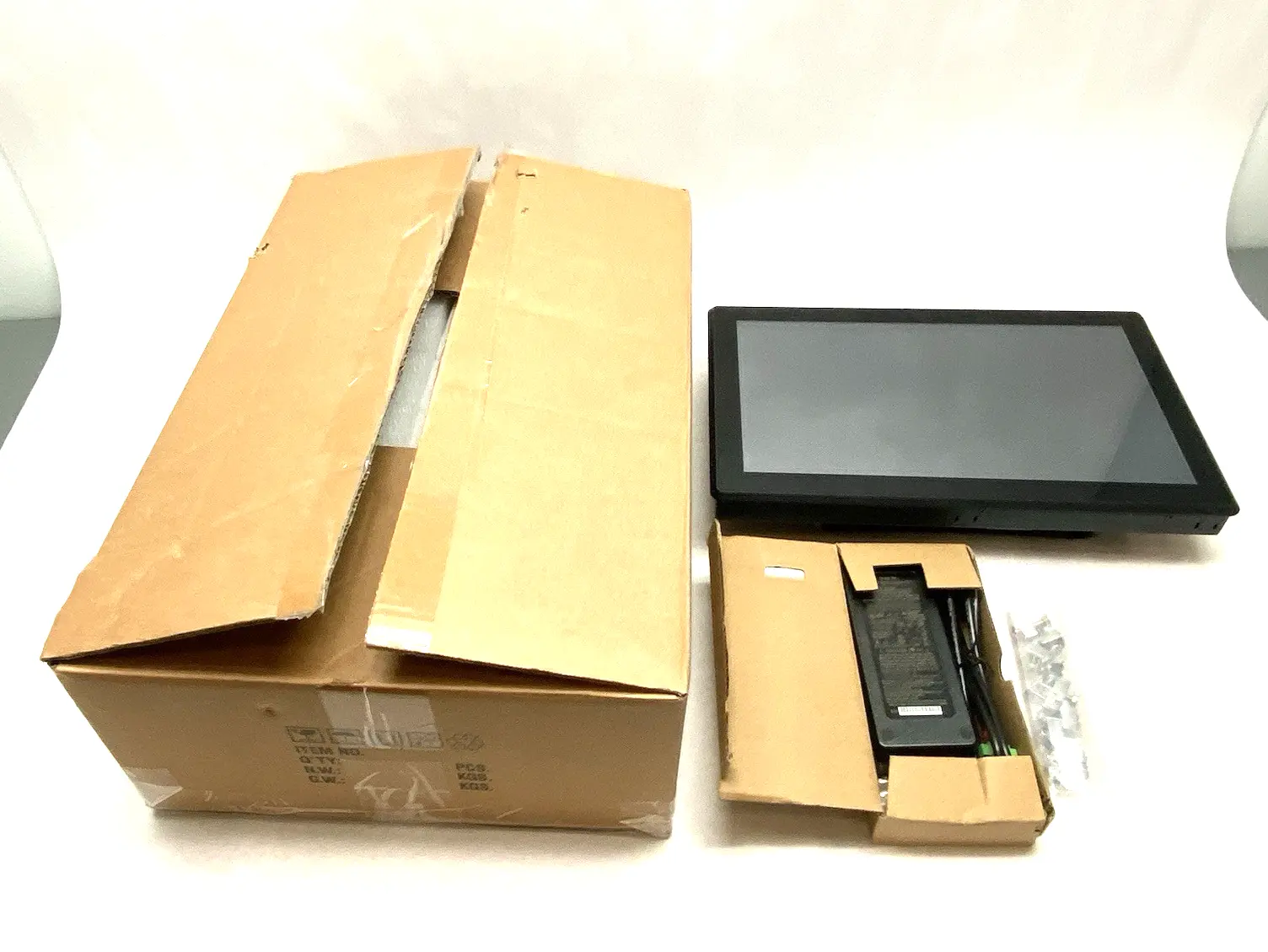 USED PREMIO INDUSTRIAL TOUCHSCREEN COMPUTER 15.6"FULL HD 16:9 LCD