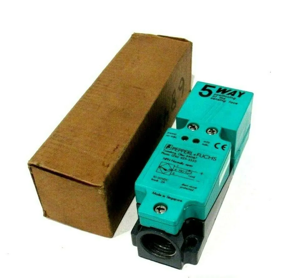 NEW PEPPERL & FUCHS NJ15+U4+E PROXIMITY SWITCH 015756 NJ15U4E