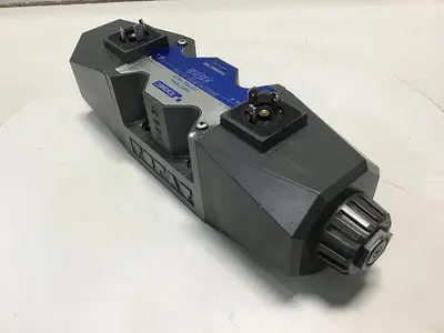 USED TOKIMEC DG4V-5-OC-M-U7L-H-7-40