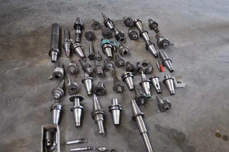 Used VARIOUS MILLING HEADS SEND YOUR REQUEST Parts | Apt International N.V #364737